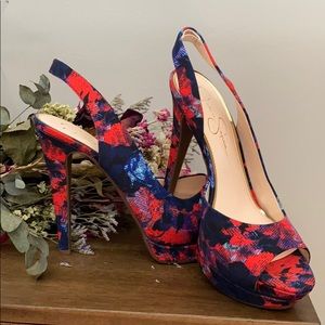 Jessica Simpson Size 9 Pumps